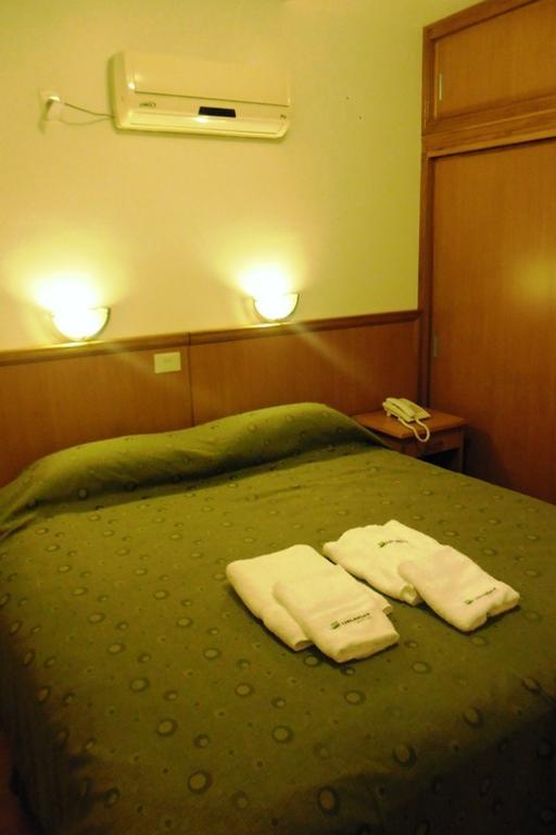 Urunday Apart Hotel Posadas Habitación foto